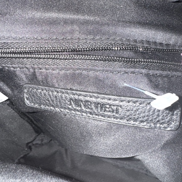 Chic & Compact: Nine West Taren Mini backpack Black logo canvas & leather - Picture 10 of 11